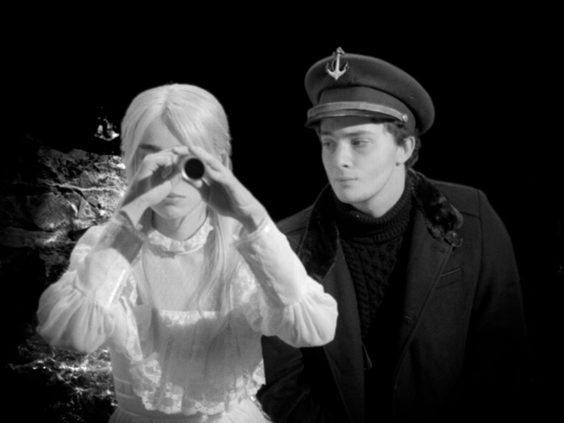 Captain Bartleby Loves the Moon film still 8